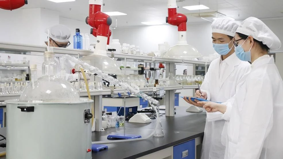 c3337b6d65bd4ac1abfe7bbad1114a54